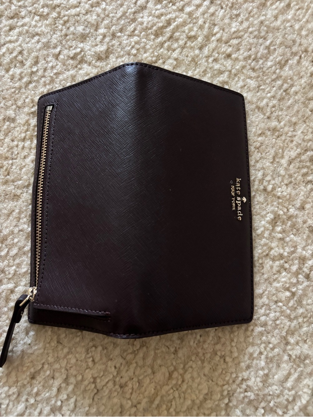 NWOT Kate Spade women’s cherrywood (dark brown) bifold snap close wallet